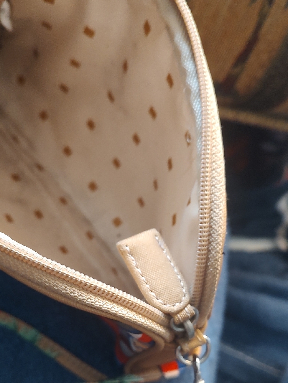 Retro Diner Print Women's Crossbody Bag - Beige/Tan - Picture 7 of 7